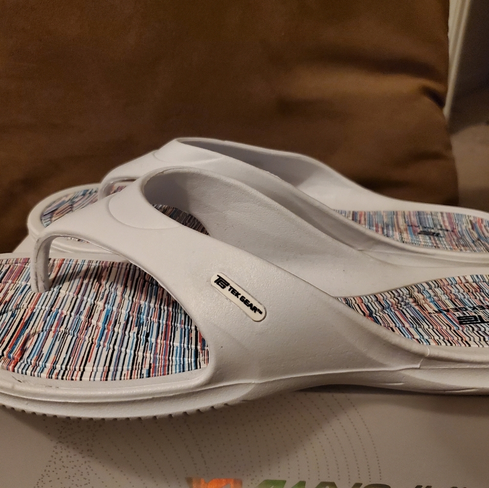 Women sandals